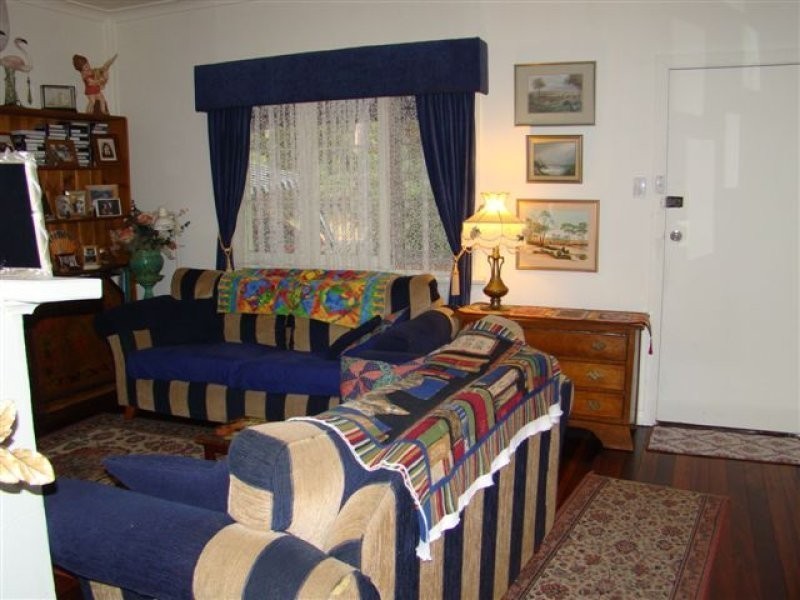 4 Throssell St, North Greenbushes WA 6254