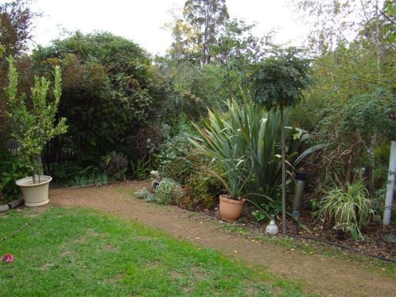 4 Throssell St, North Greenbushes WA 6254