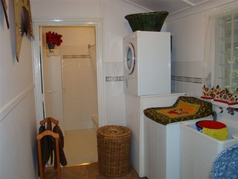 4 Throssell St, North Greenbushes WA 6254