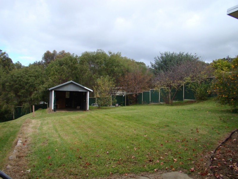 9 Lockley Ave, Bridgetown WA 6255