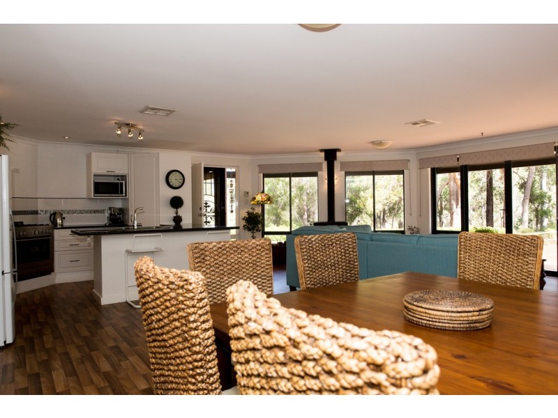 1 Roe Street, Bridgetown WA 6255