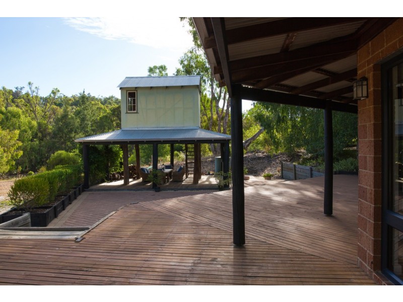 1 Roe Street, Bridgetown WA 6255