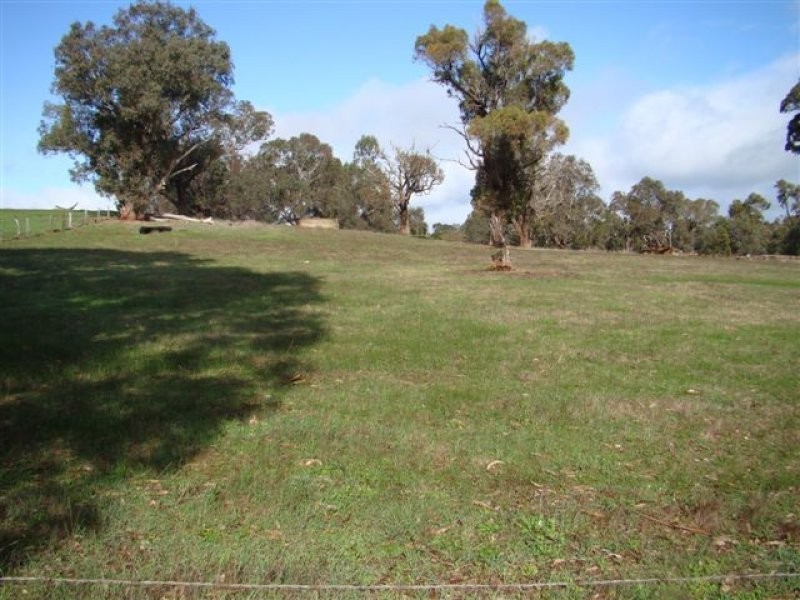 1 Watersford Road, Bridgetown WA 6255