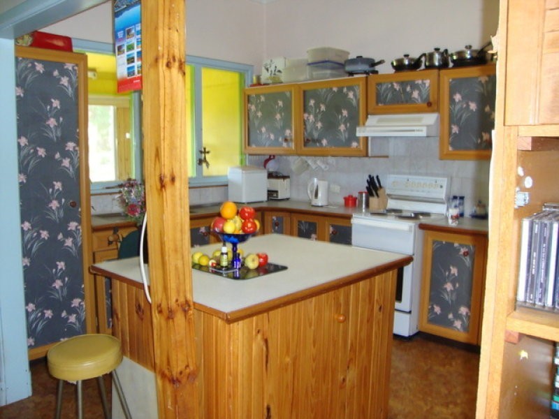 5 Doust Street, Bridgetown WA 6255