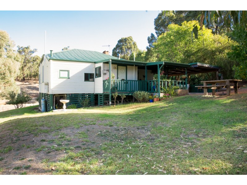 90 Nelson Street, Bridgetown WA 6255