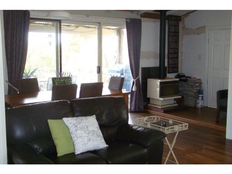 15 Allnutt street, Bridgetown WA 6255