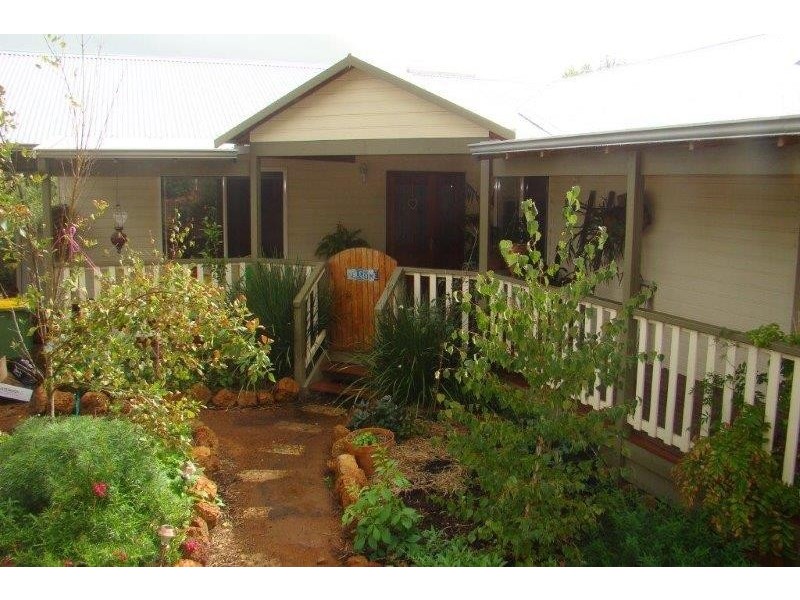 8 Huggett Place, Bridgetown WA 6255