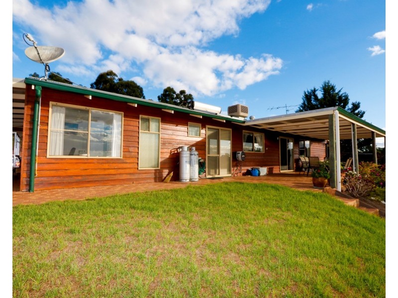 108 Trott Rd, Bridgetown WA 6255