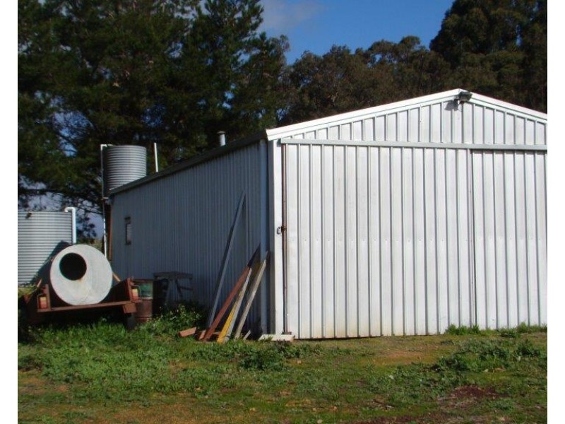 108 Trott Rd, Bridgetown WA 6255