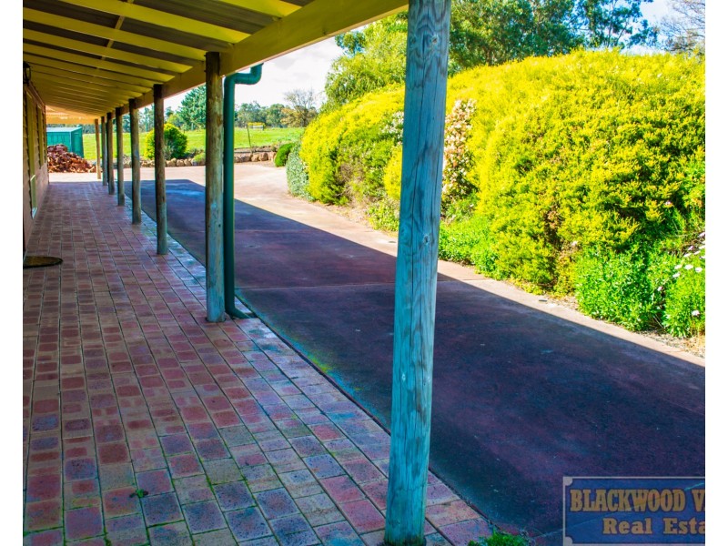 108 Trott Rd, Bridgetown WA 6255