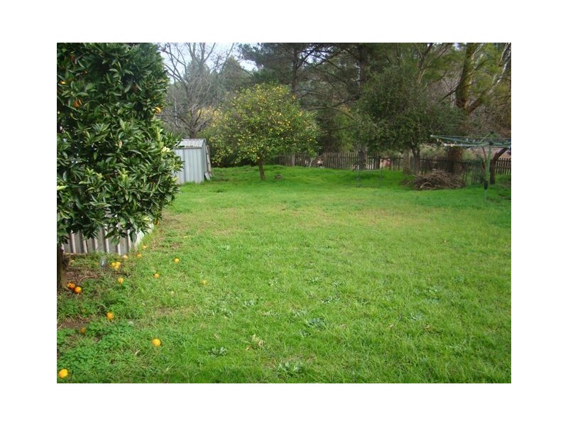 11 Hampton Street, Bridgetown WA 6255