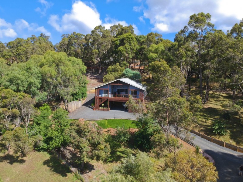 1 Hughes Place, Bridgetown WA 6255