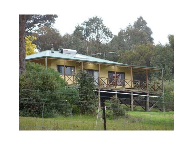 19 Cleopatra Cresent, Bridgetown WA 6255