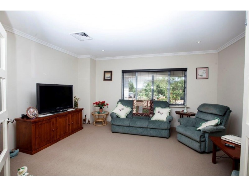 17 Silver Birch Heights, Bridgetown WA 6255