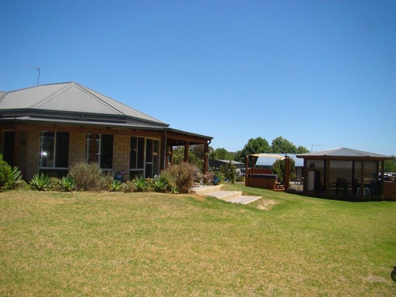 1 Gleneagles Drive, Bridgetown WA 6255