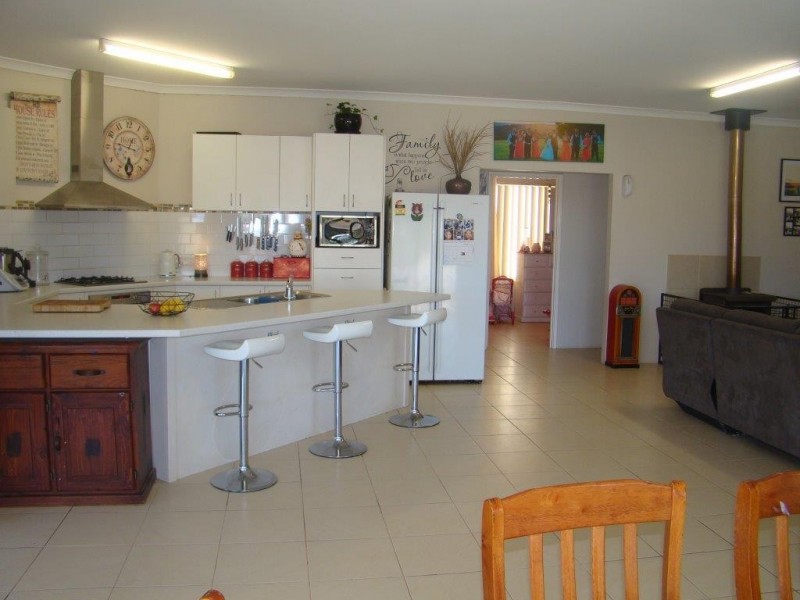 1 Gleneagles Drive, Bridgetown WA 6255