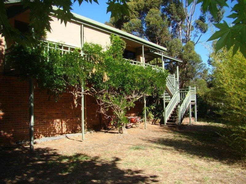 2 Layman Street, Bridgetown WA 6255