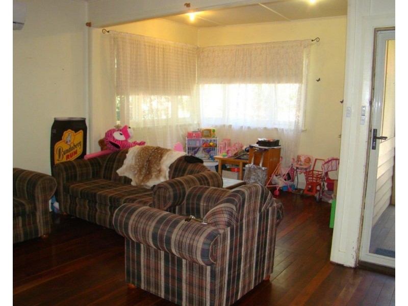 6 Forrest st, Boyup Brook WA 6244