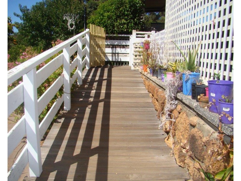 6 Forrest st, Boyup Brook WA 6244