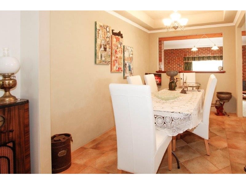 8 Scott Street, Bridgetown WA 6255