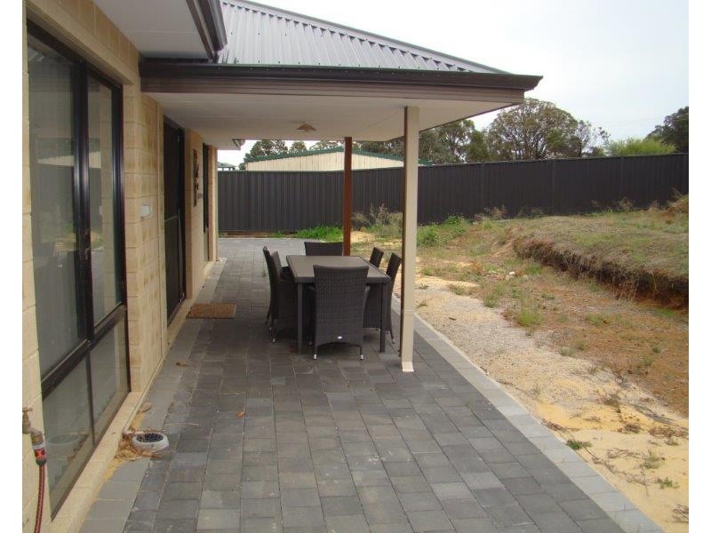 58 Blackwood Road, Greenbushes WA 6254