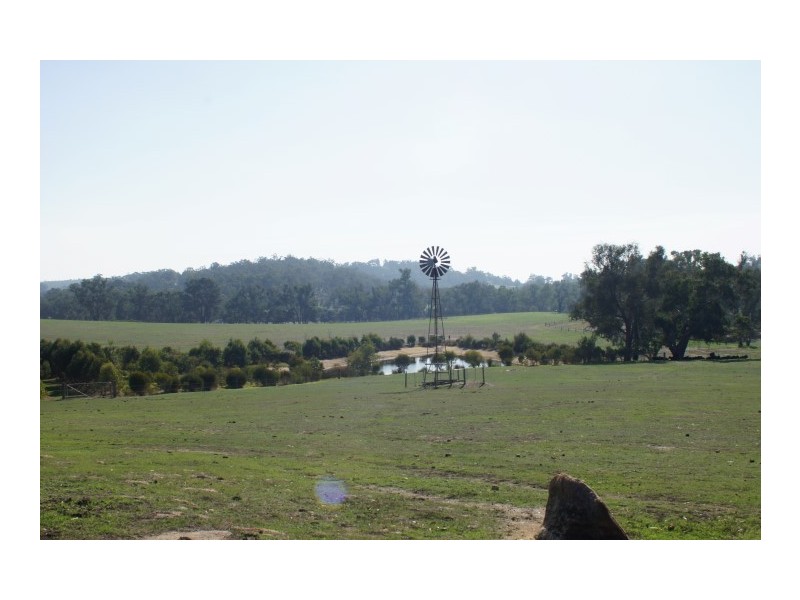 1573 Jayes Road, Boyup Brook WA 6244