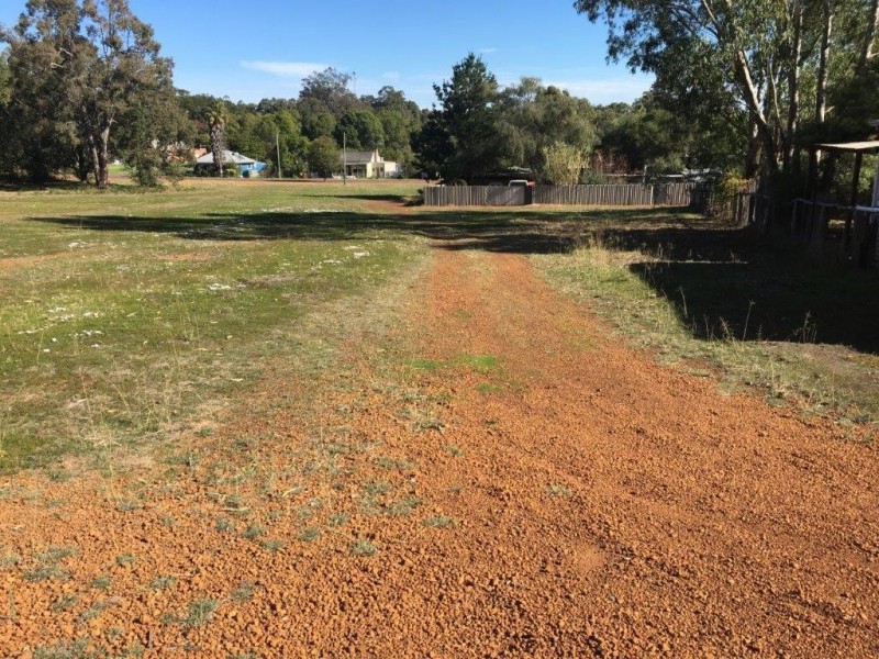 15 George st, Greenbushes WA 6254