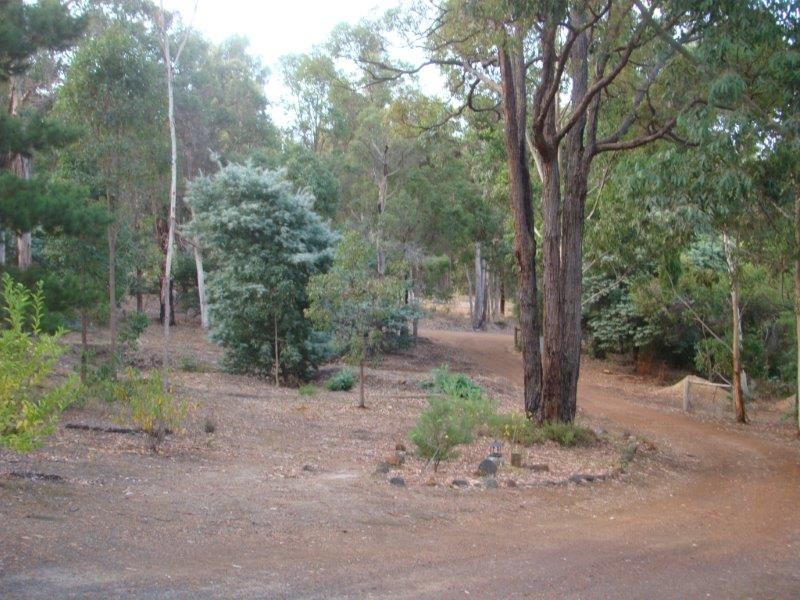 63 Peninsula Road, Bridgetown WA 6255