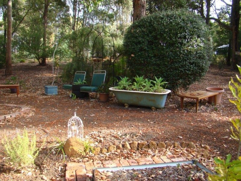 63 Peninsula Road, Bridgetown WA 6255