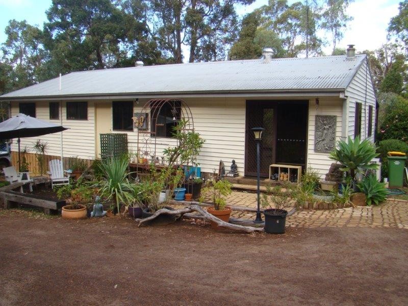 63 Peninsula Road, Bridgetown WA 6255