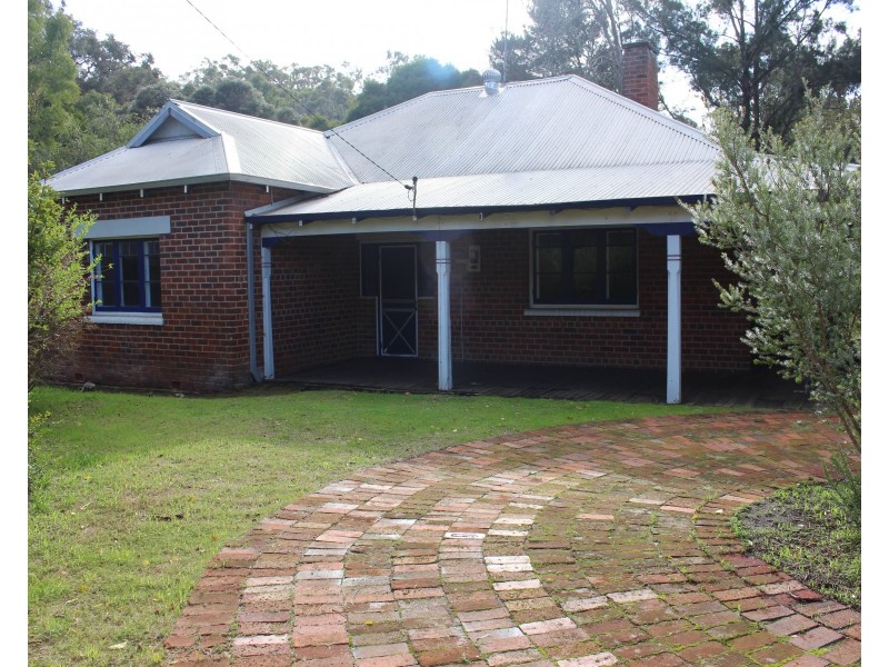 18 Nelson Street, Bridgetown WA 6255