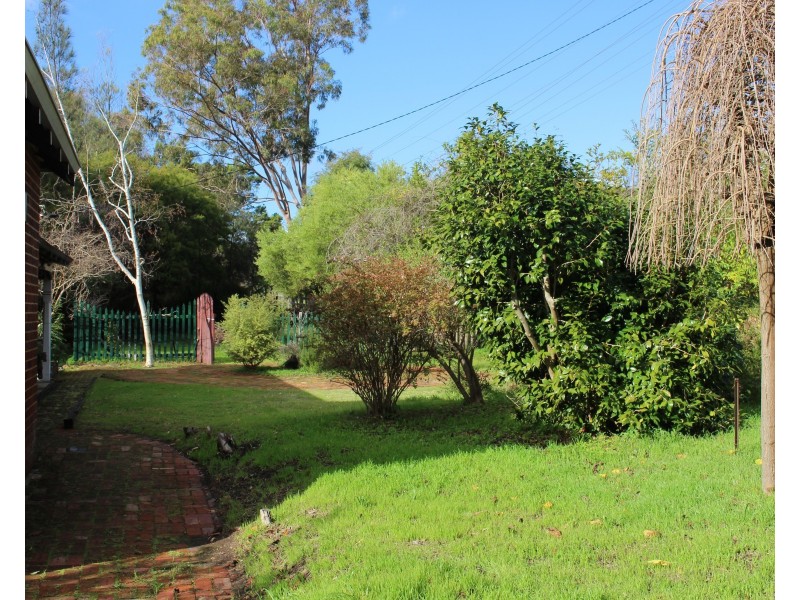 18 Nelson Street, Bridgetown WA 6255