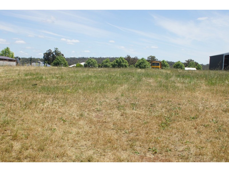 12 Skye Lane, Bridgetown WA 6255