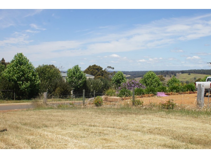 12 Skye Lane, Bridgetown WA 6255