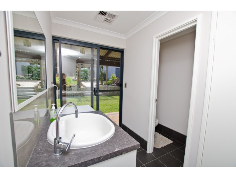 77 Lakeview Crescent, Bridgetown WA 6255