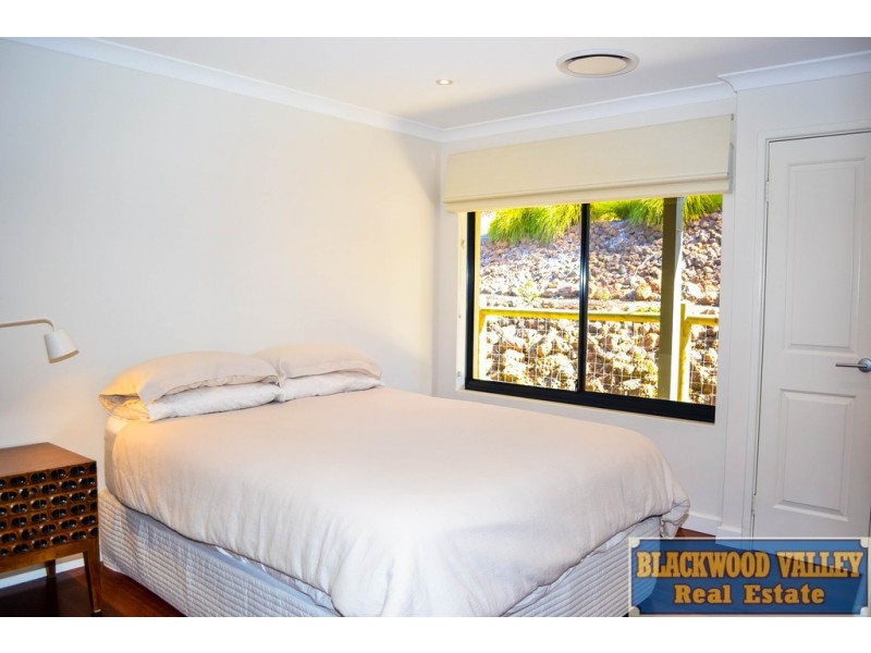 64 Windy Hollow Vale, Bridgetown WA 6255