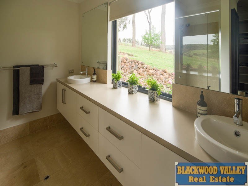 64 Windy Hollow Vale, Bridgetown WA 6255