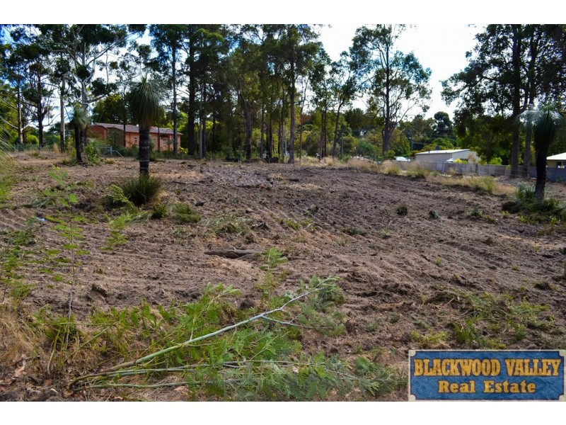 3/16 Lukis Street, Kirup WA 6251