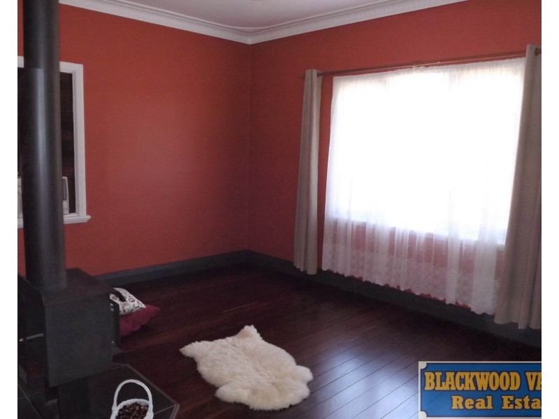 42 Abel Street, Boyup Brook WA 6244