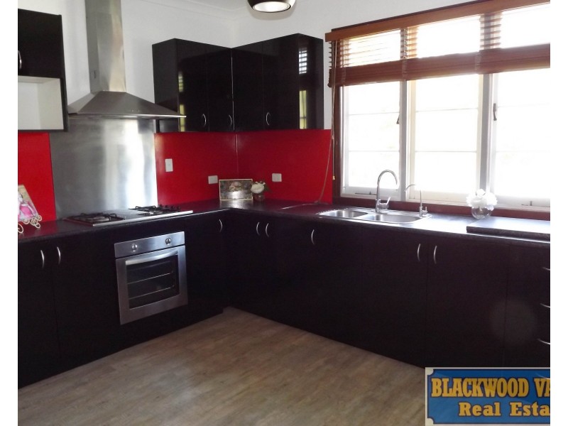 42 Abel Street, Boyup Brook WA 6244