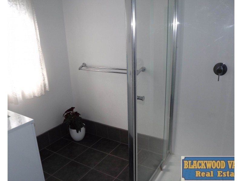 42 Abel Street, Boyup Brook WA 6244