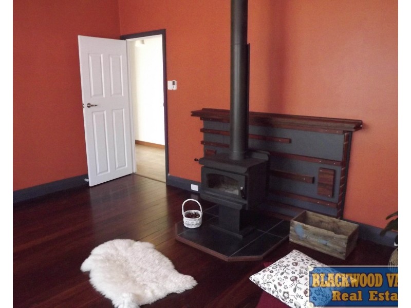 42 Abel Street, Boyup Brook WA 6244