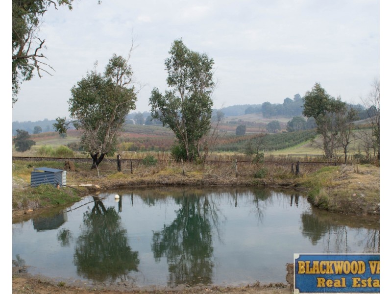 30 Hawterville Road, Mullalyup WA 6252