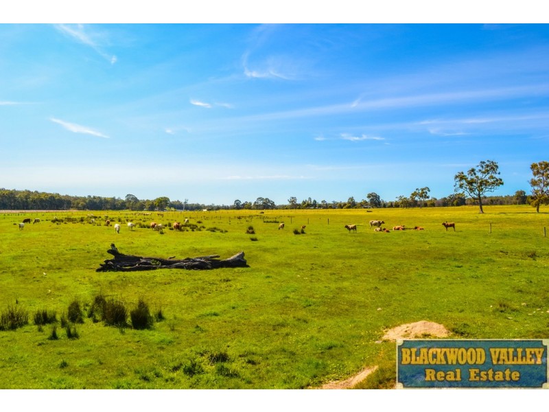 19 Cundinup-Kirup Road Road, Kirup WA 6251