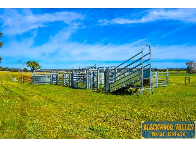 19 Cundinup-Kirup Road Road, Kirup WA 6251