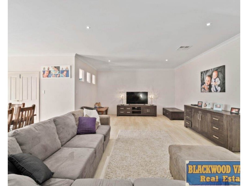 6 Baxter Street, Kirup WA 6251