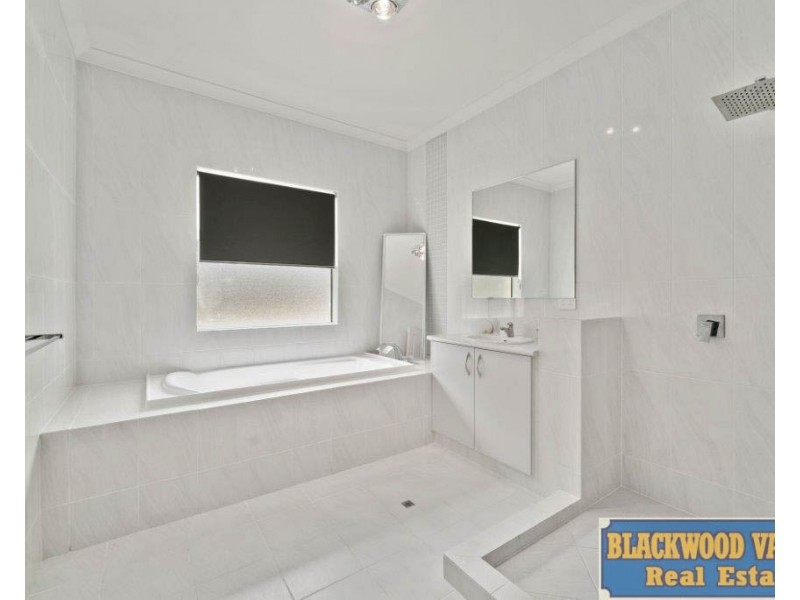 6 Baxter Street, Kirup WA 6251