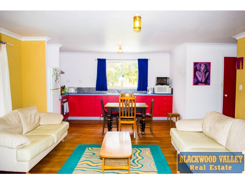 97 South Western Highway, Kirup WA 6251