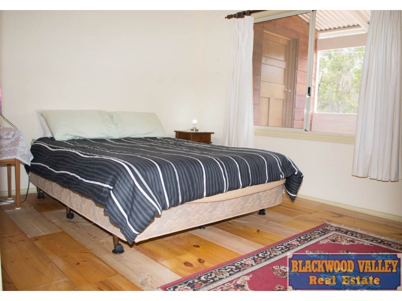 97 South Western Highway, Kirup WA 6251