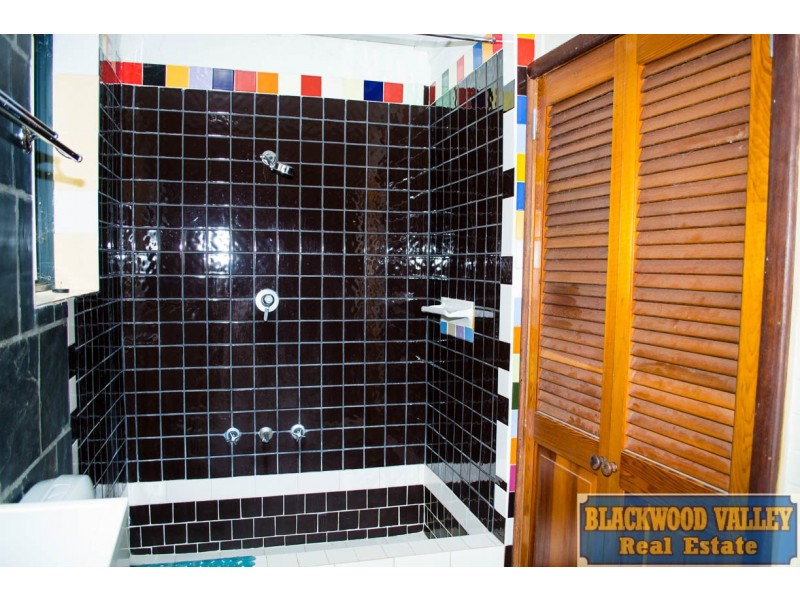 97 South Western Highway, Kirup WA 6251